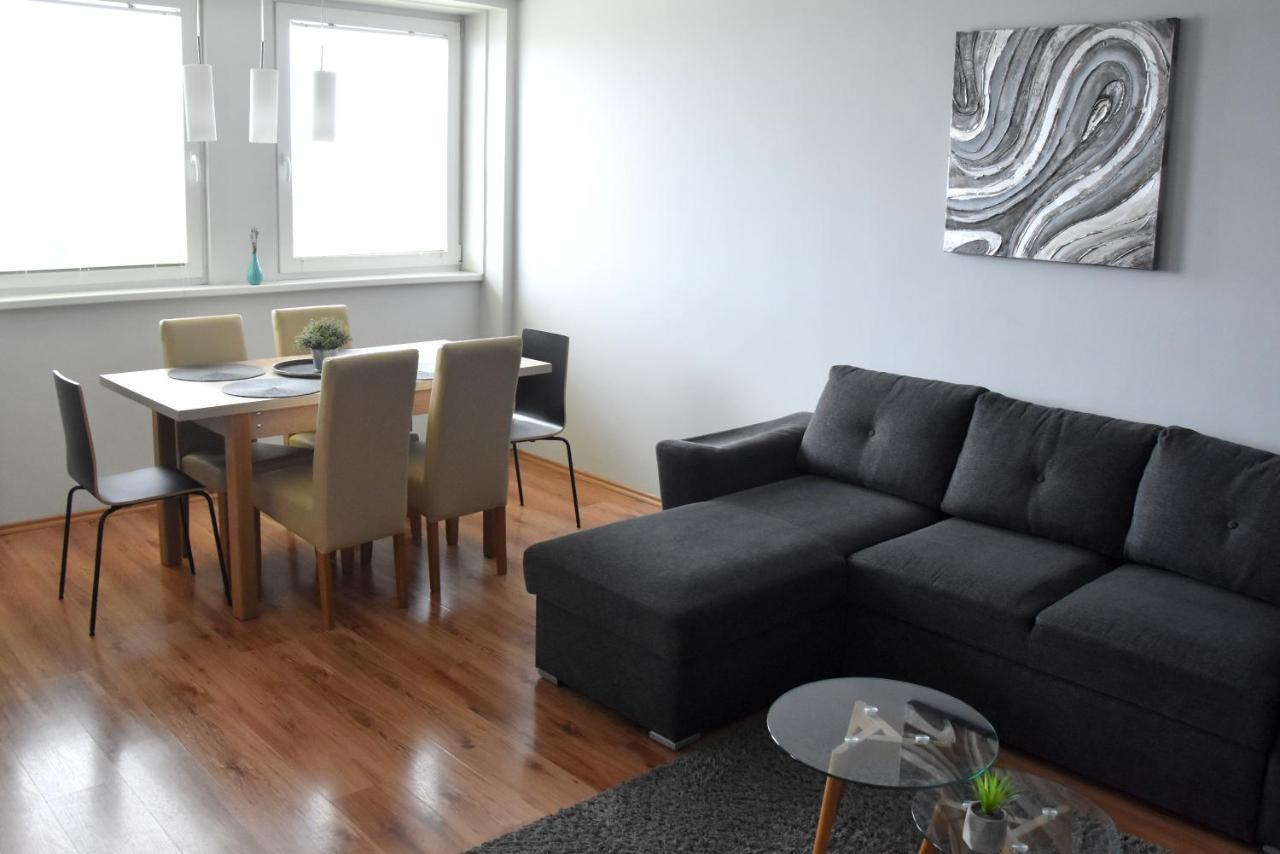 Panorama View Apartment Veszprem Bagian luar foto